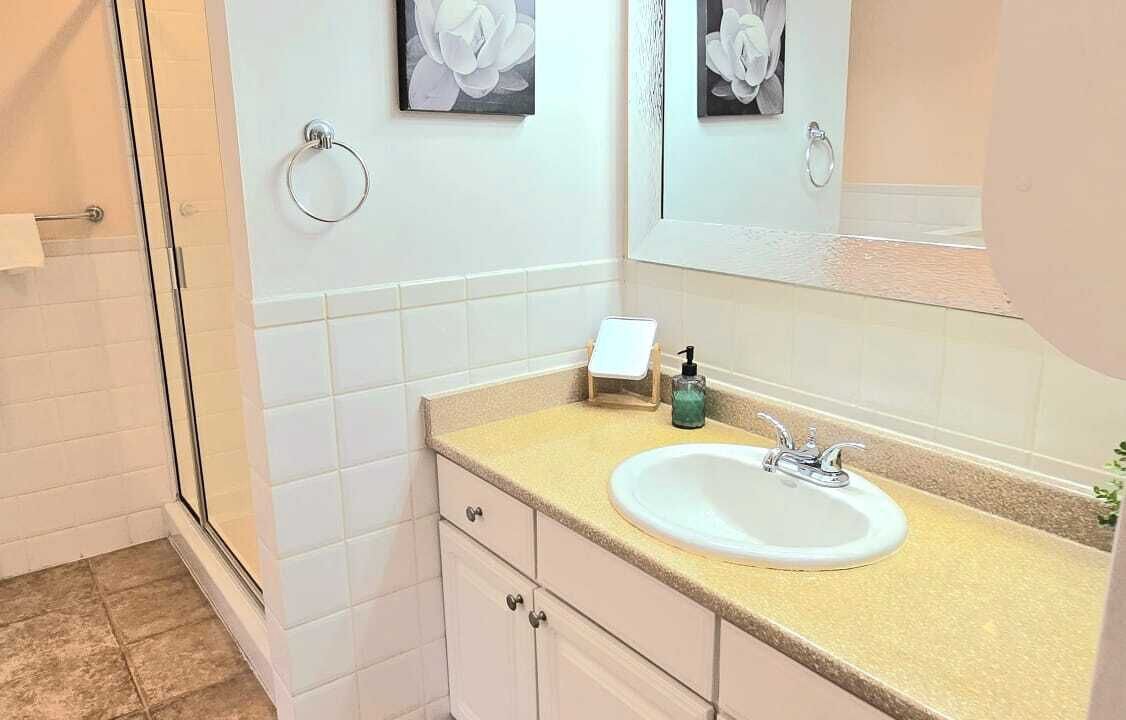 Photo of Bathroom in Upper Lonsdale