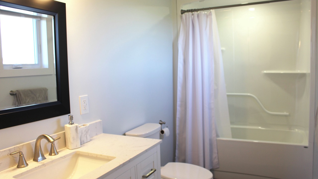 Photo of Bathroom in Anglo Rustico