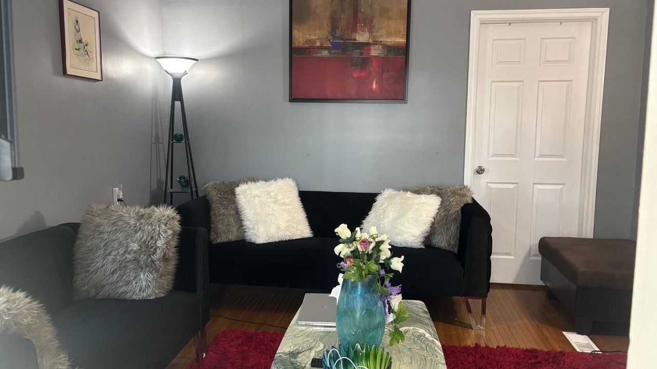 Photo of Livingroom in Woodbridge