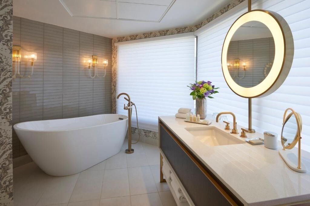Photo of Bathroom in Toronto Entertainment District