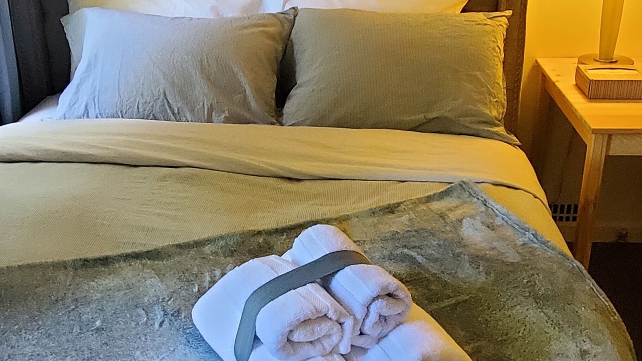 Photo of Bedroom in Hollyburn
