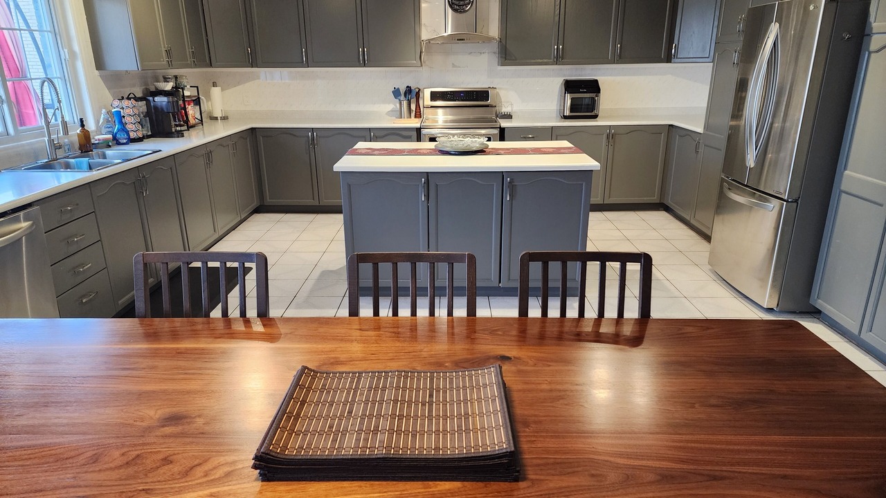 Photo of Kitchen in Victoria Harbour