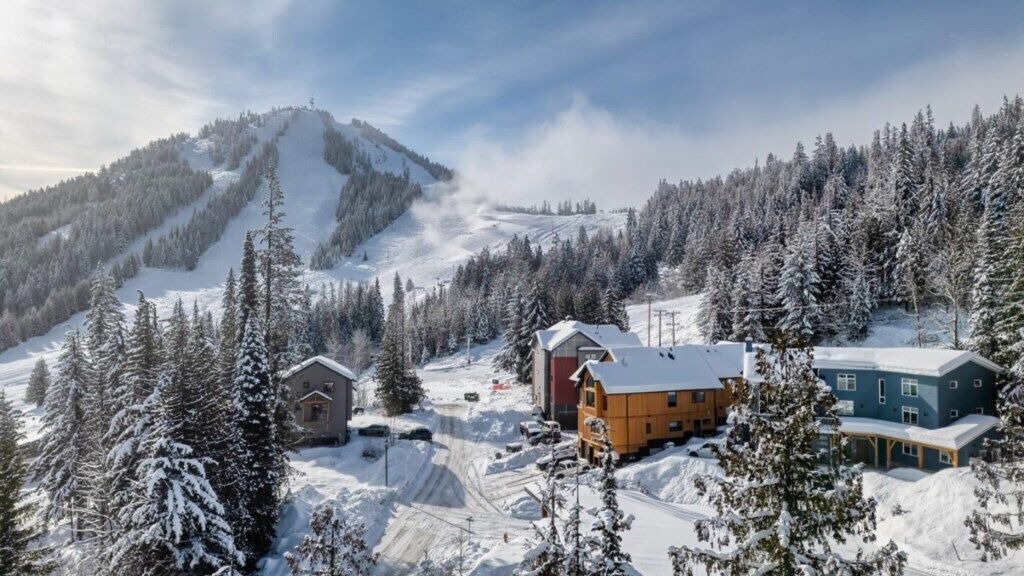 Photo of Others in Rossland