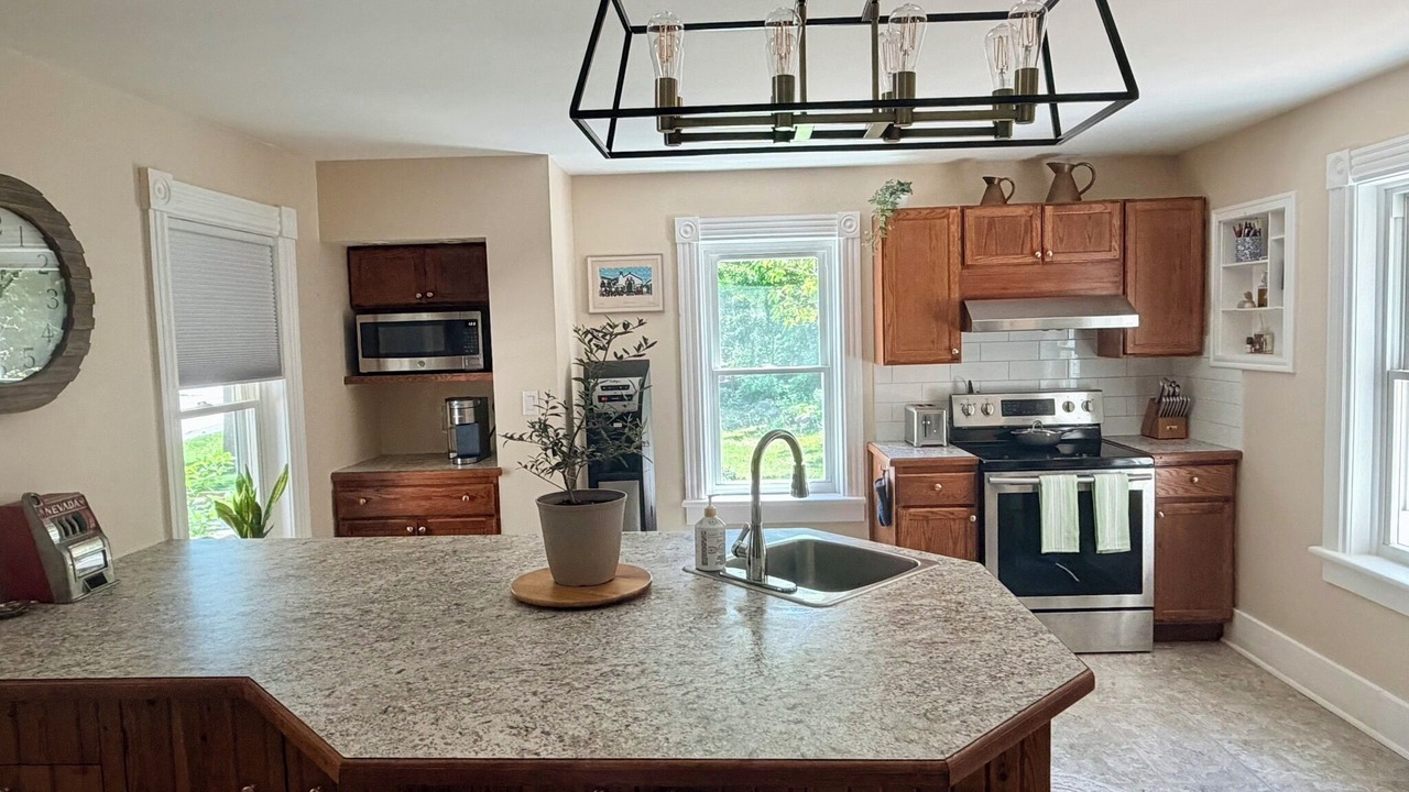 Photo of Kitchen in Quinte West