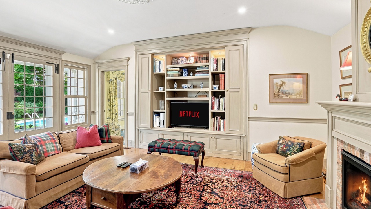 Photo of Livingroom in Old Town Historic District