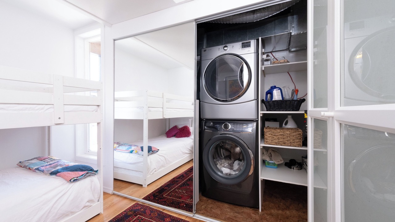 Photo of Bedroom in Lower Lonsdale