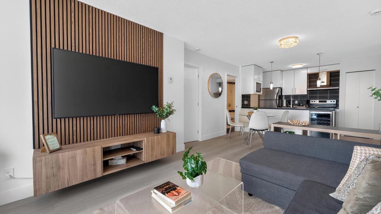 Photo of Livingroom in Gastown