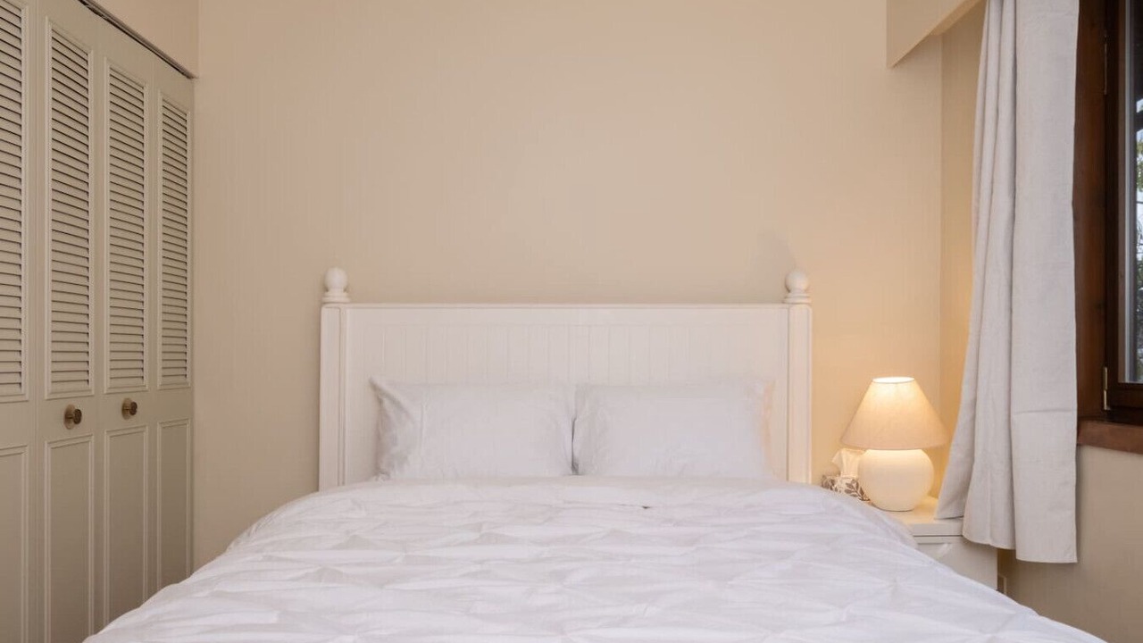 Photo of Bedroom in Caulfeild