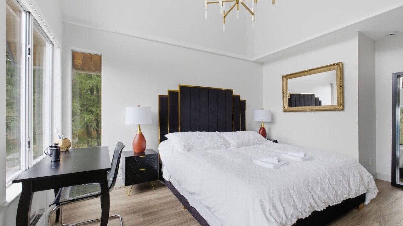 Photo of Bedroom in Horseshoe Bay
