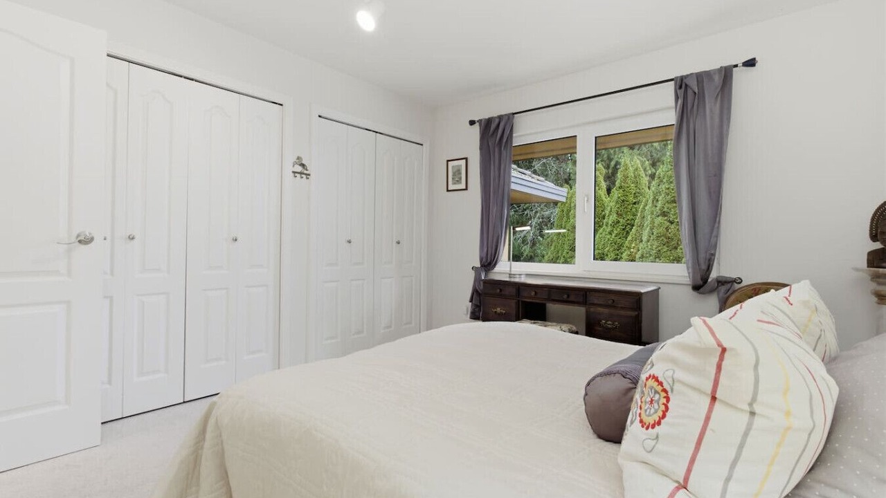 Photo of Bedroom in West Vancouver
