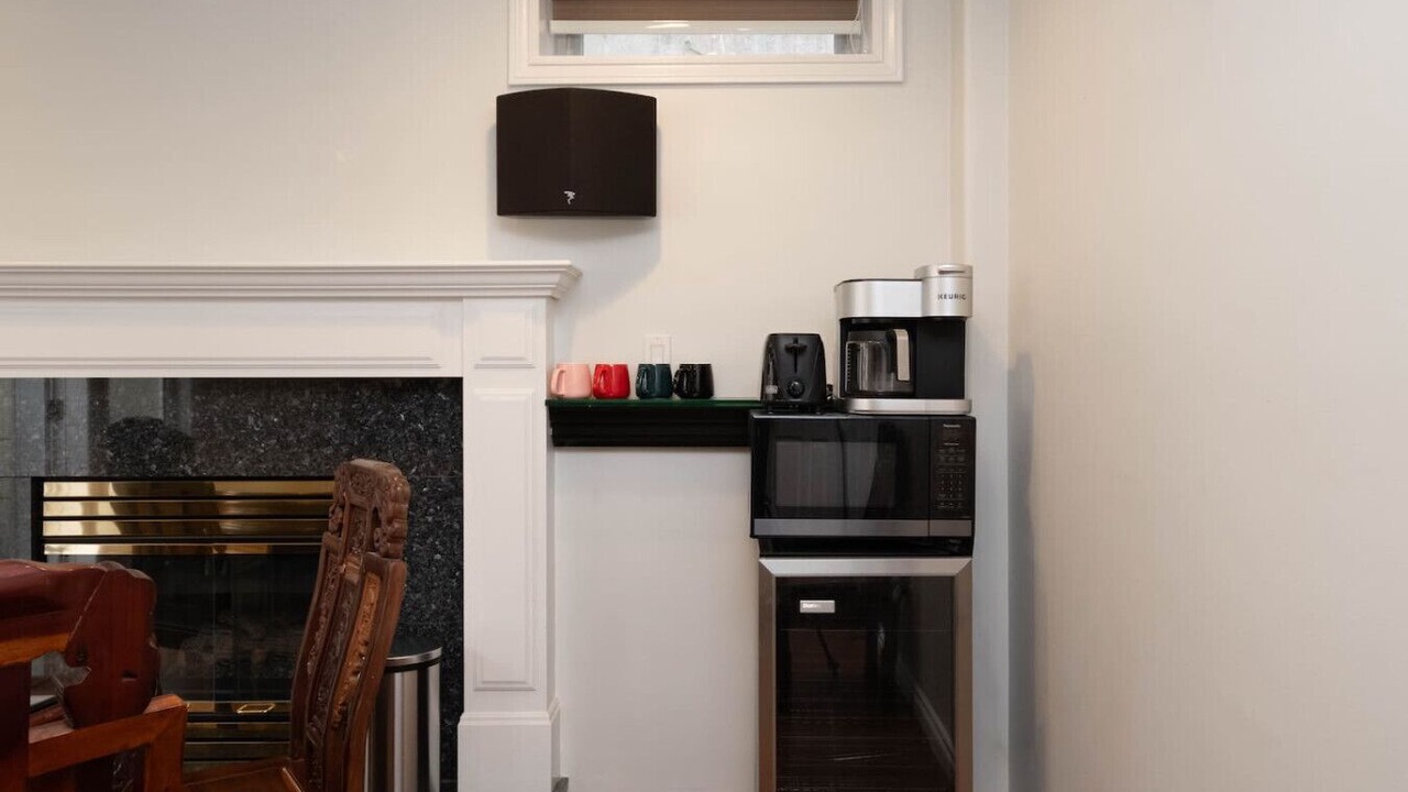 Photo of Kitchen in Arbutus Ridge
