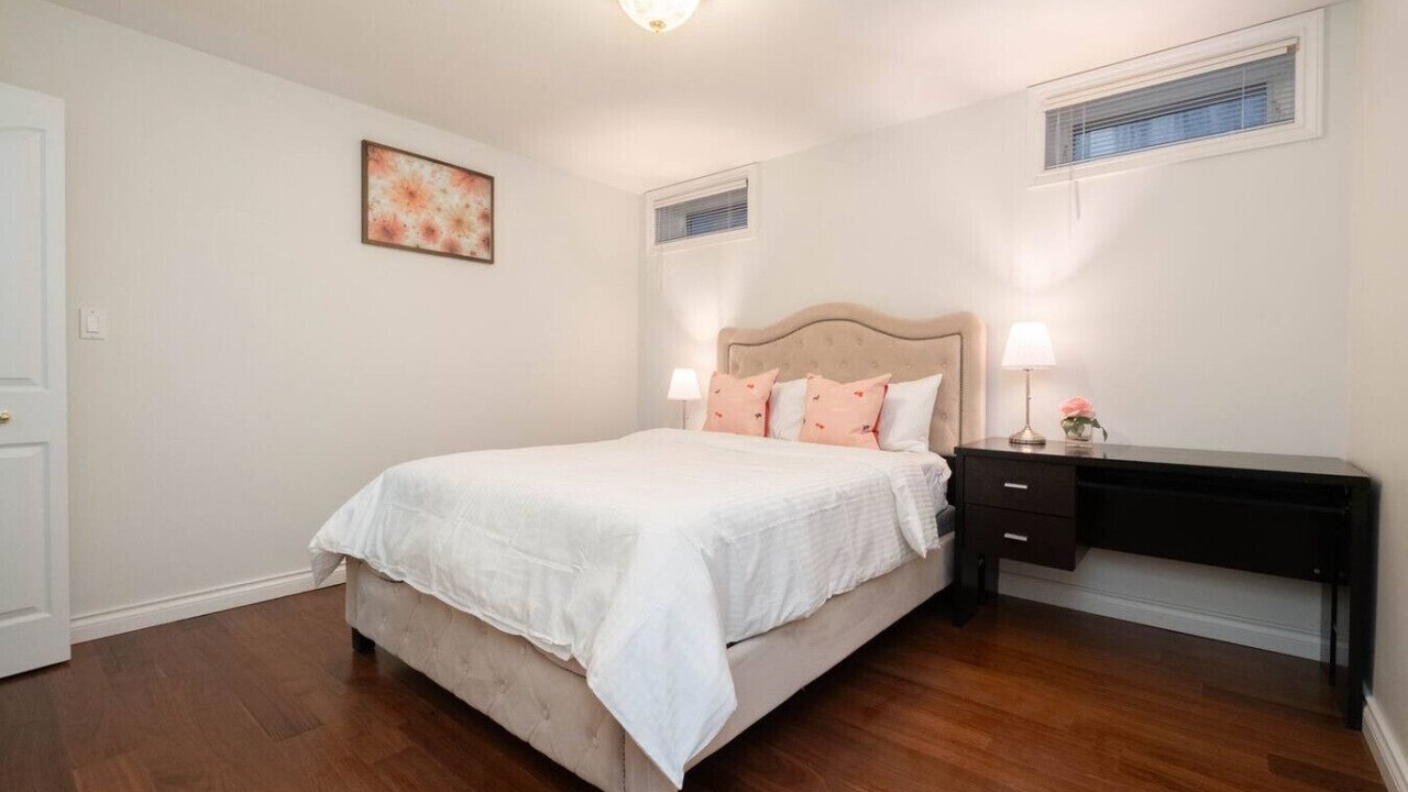 Photo of Bedroom in Arbutus Ridge