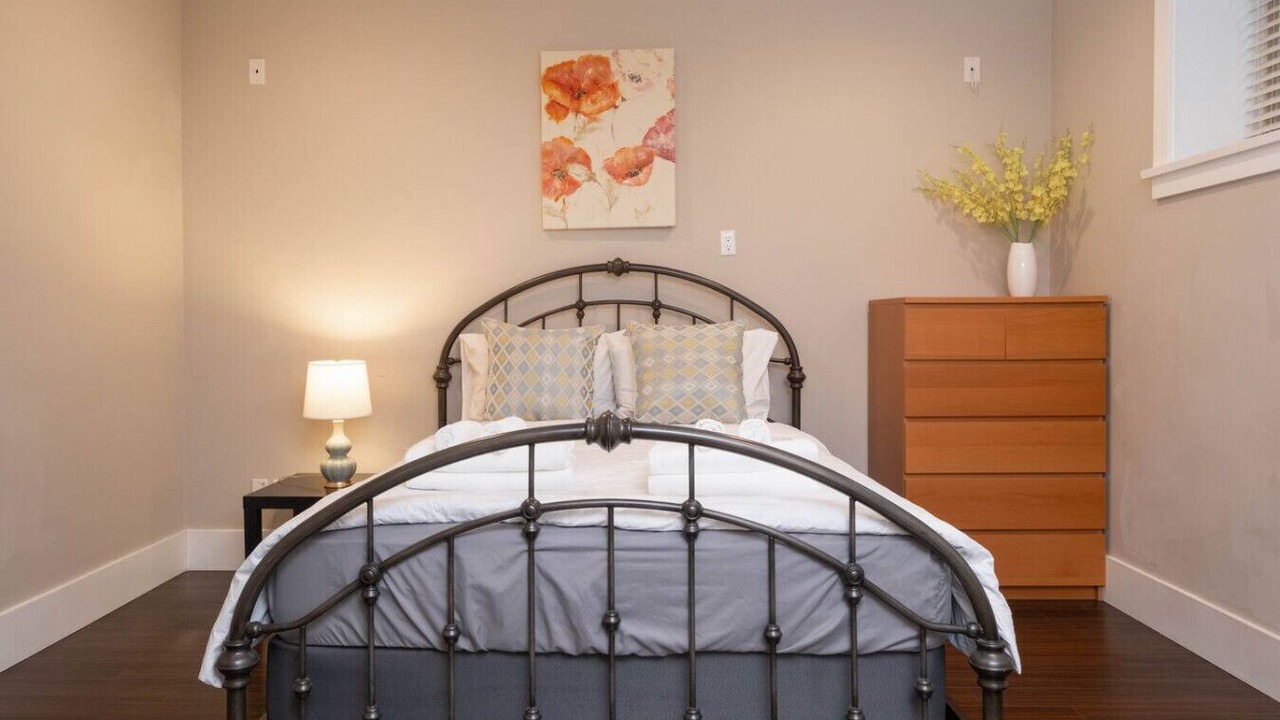 Photo of Bedroom in Marpole
