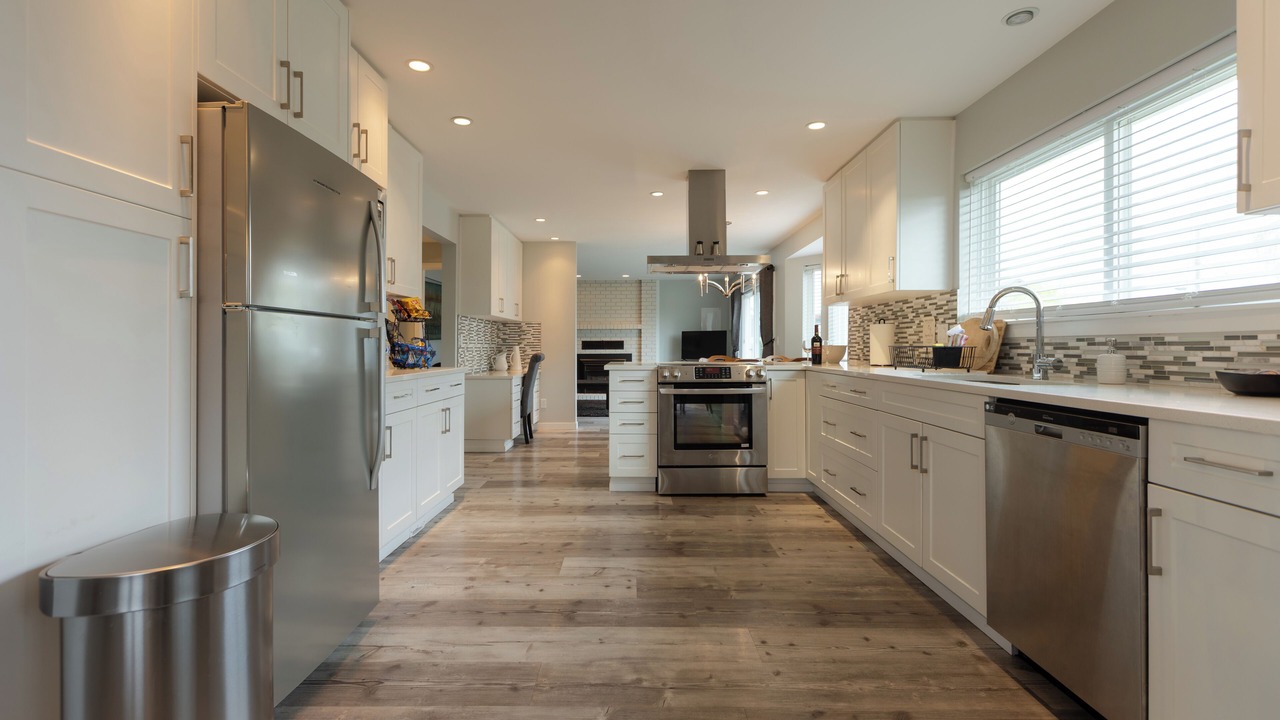 Photo of Kitchen in Metro Vancouver Regional District