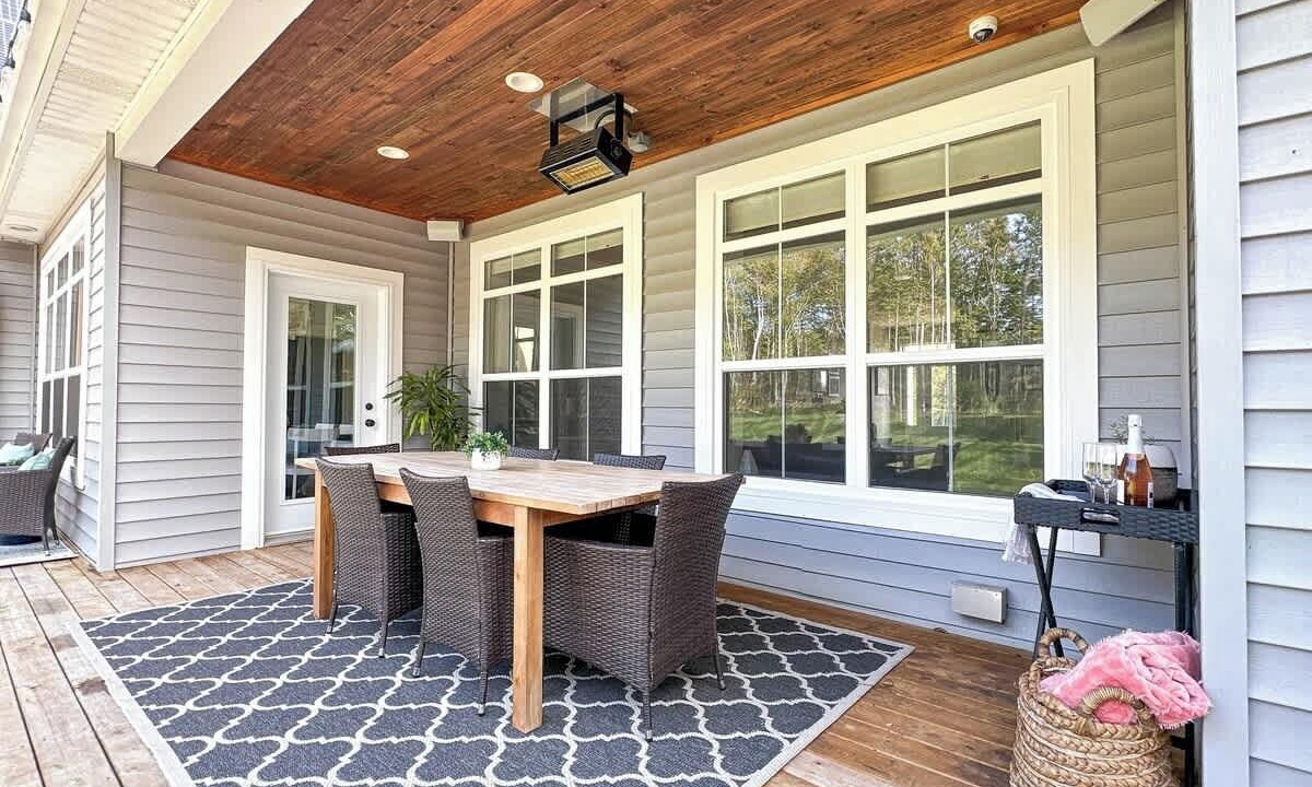 Photo of Outdoor in Stratford