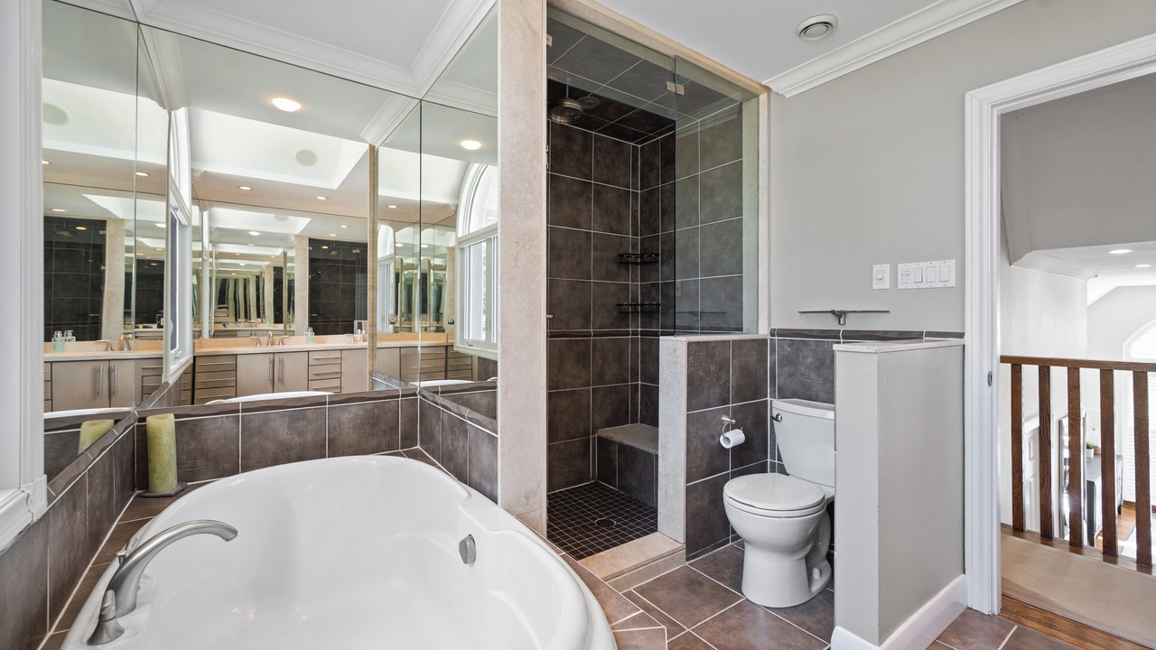 Photo of Bathroom in Markham