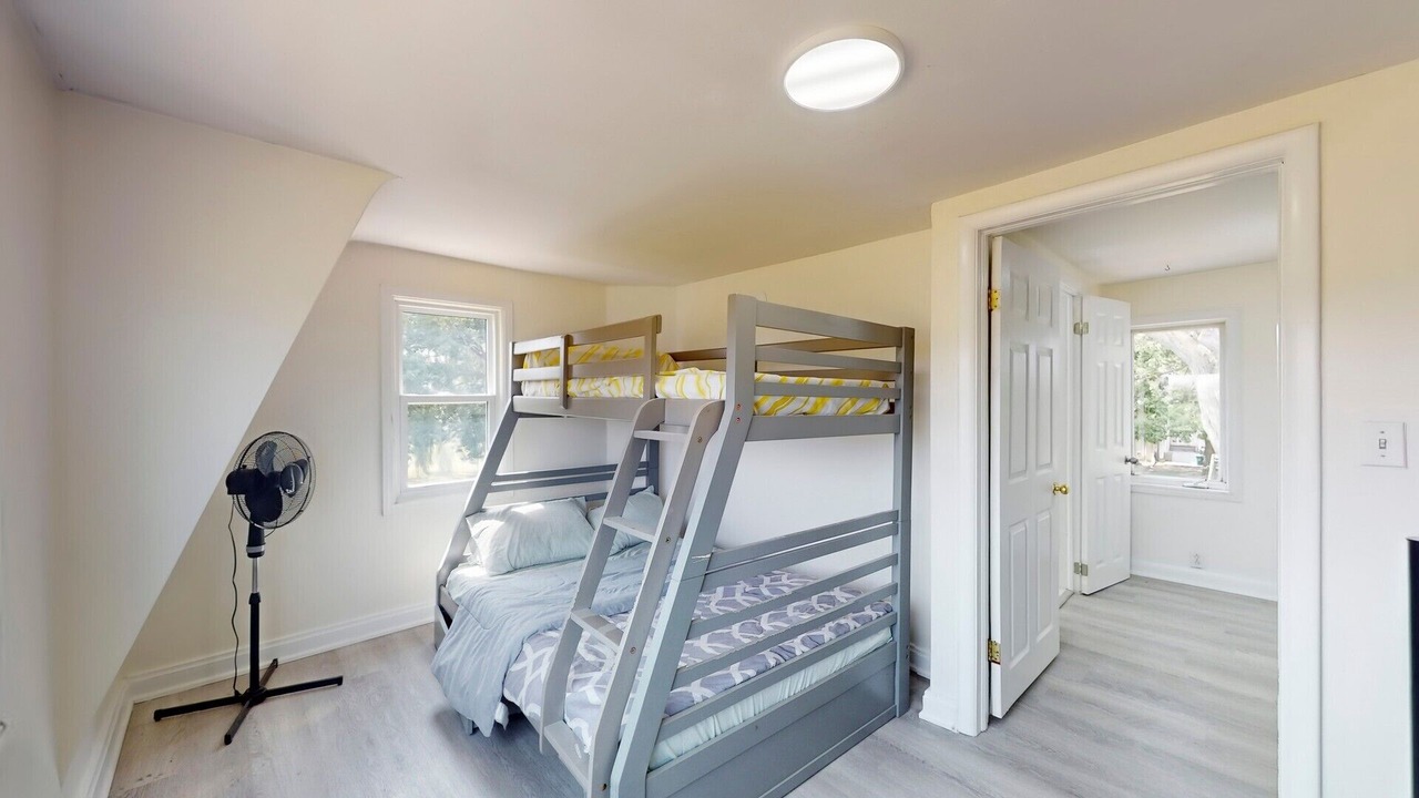 Photo of Bedroom in Lincoln