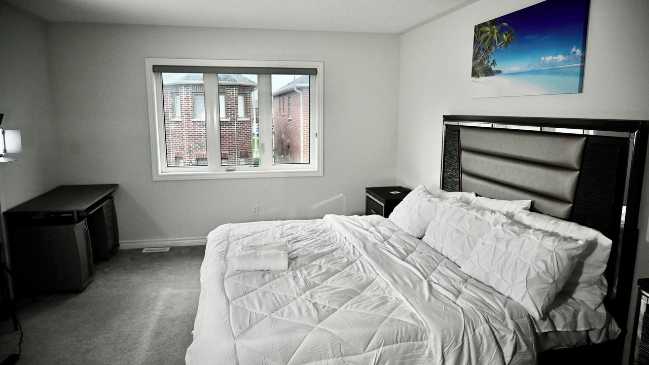 Photo of Bedroom in Thorold