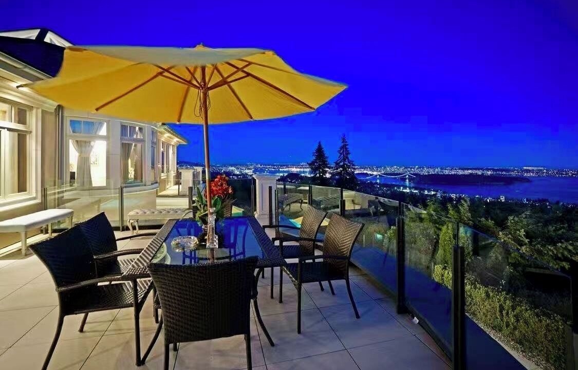 Photo of Outdoor in West Vancouver