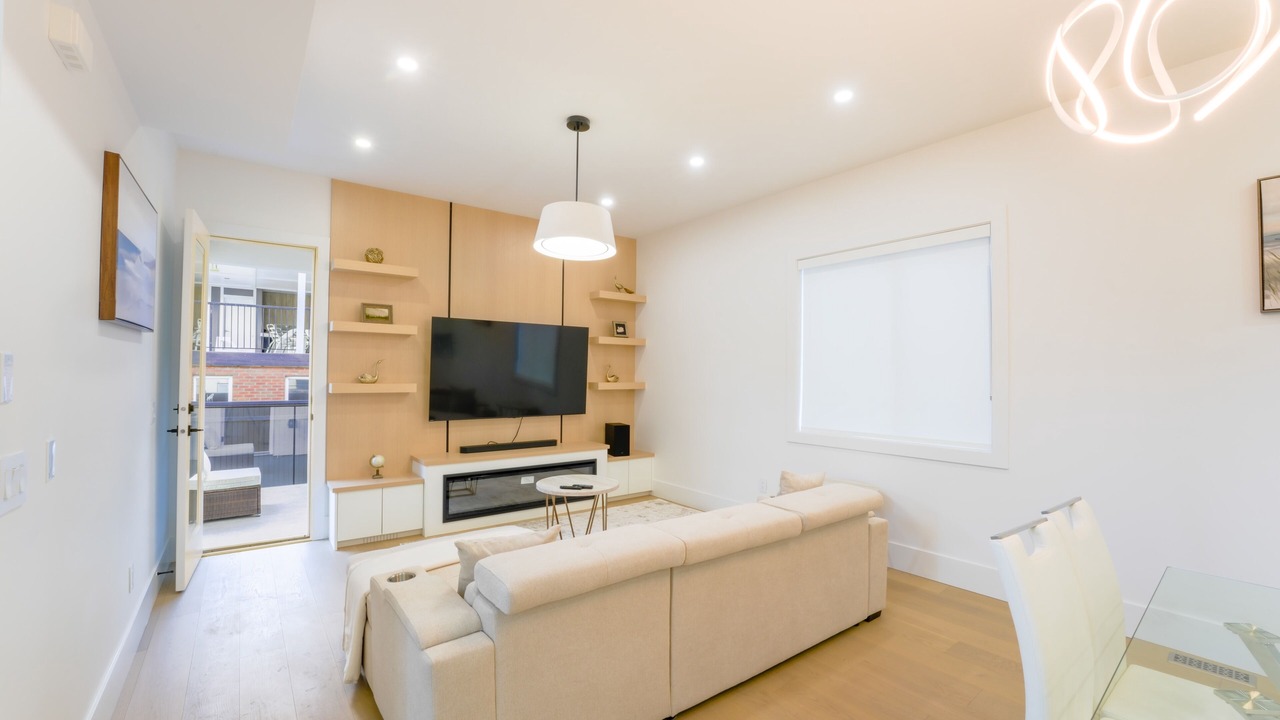 Photo of Livingroom in North Glenmore