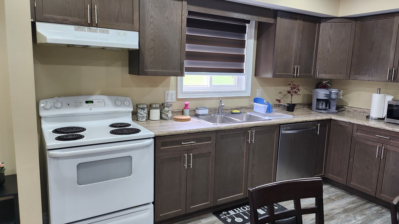 Photo of Kitchen in Thorold