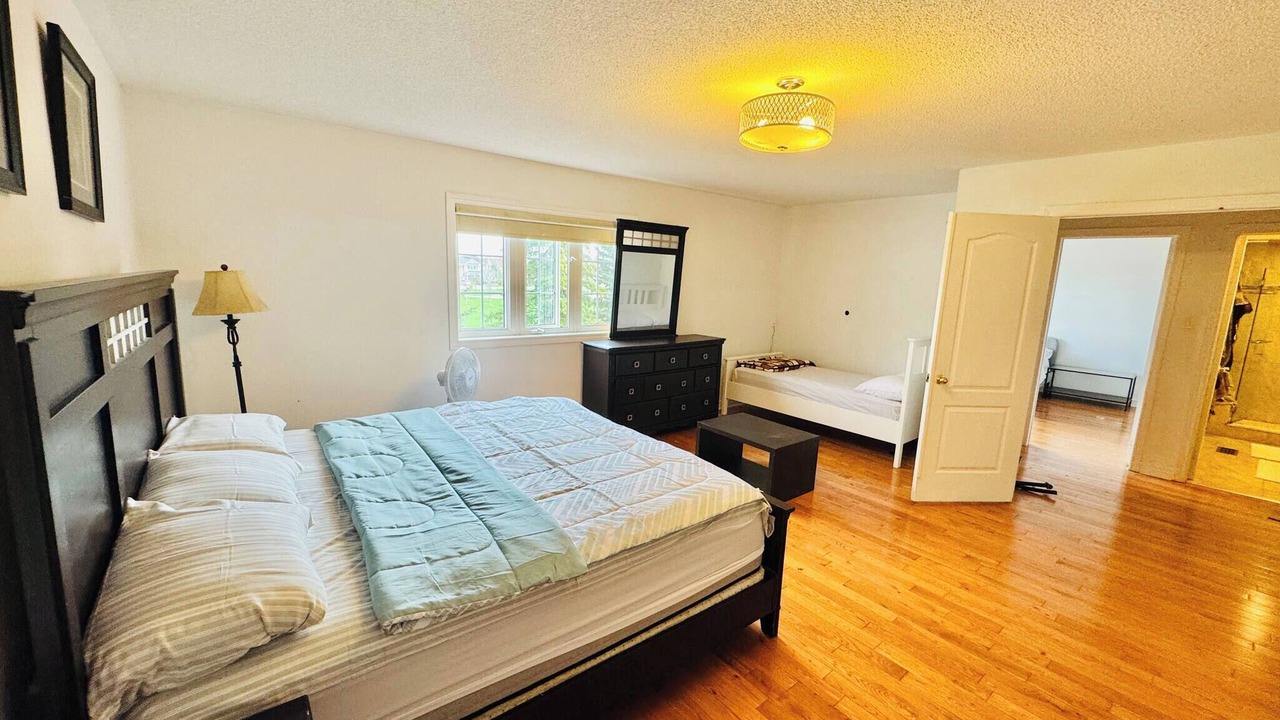Photo of Bedroom in Churchill Meadows