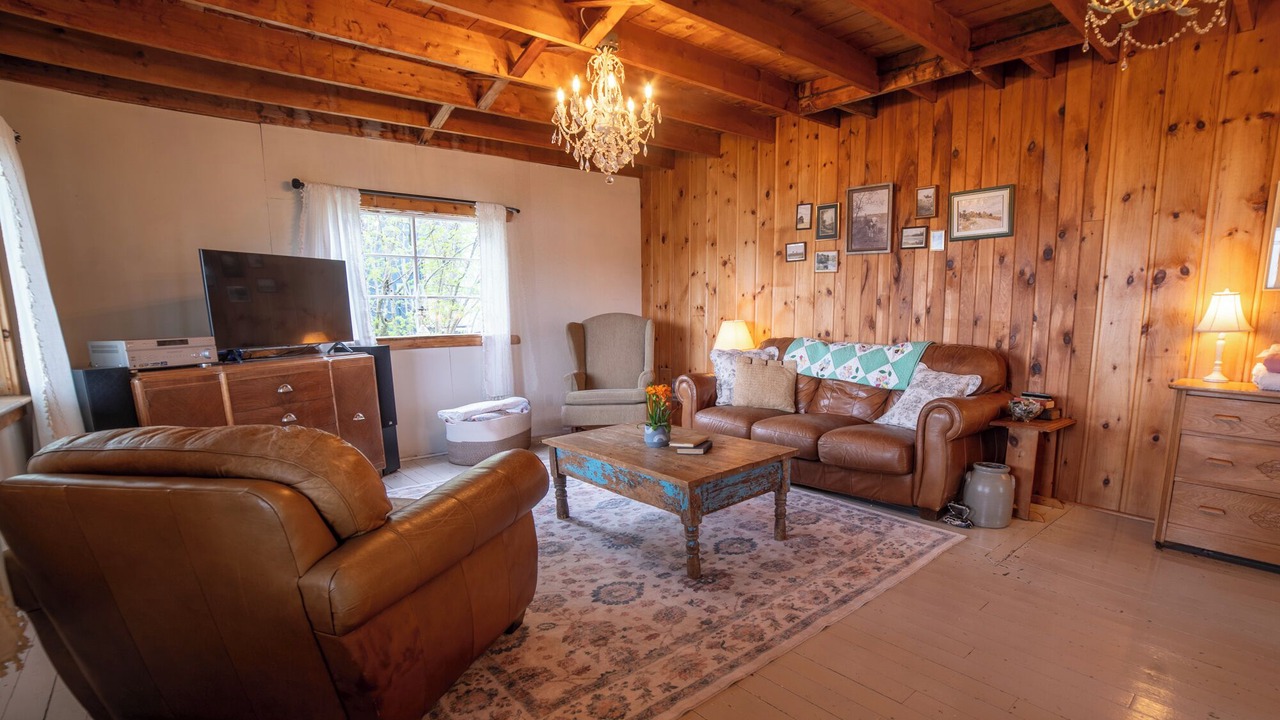 Photo of Livingroom in Grand Bay-Westfield