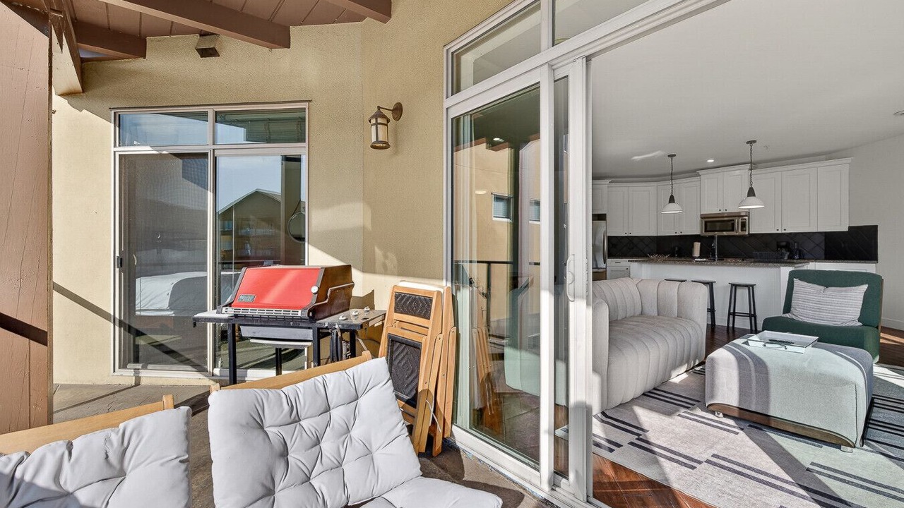 Photo of Livingroom in Westbank