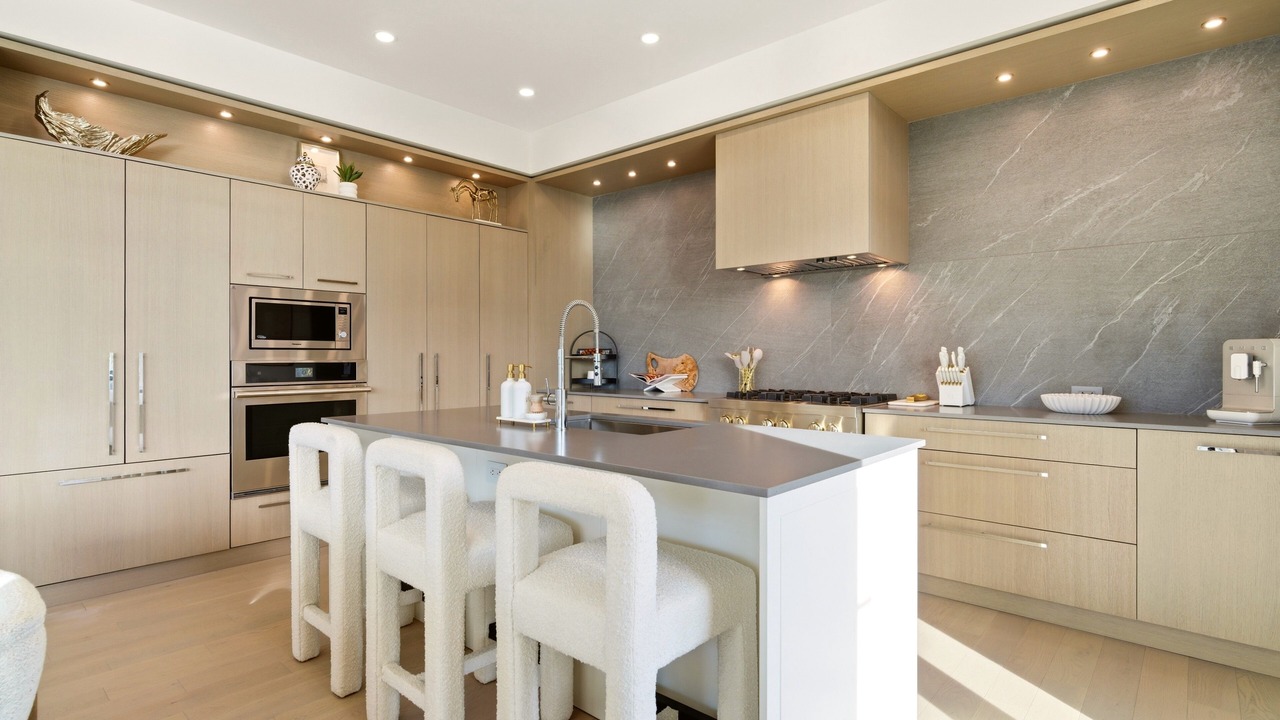 Photo of Kitchen in South Pandosy