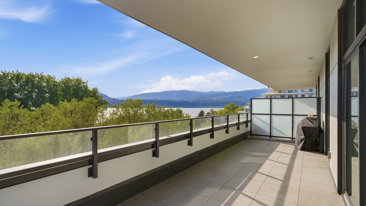 Photo of Patio Balcony in South Pandosy