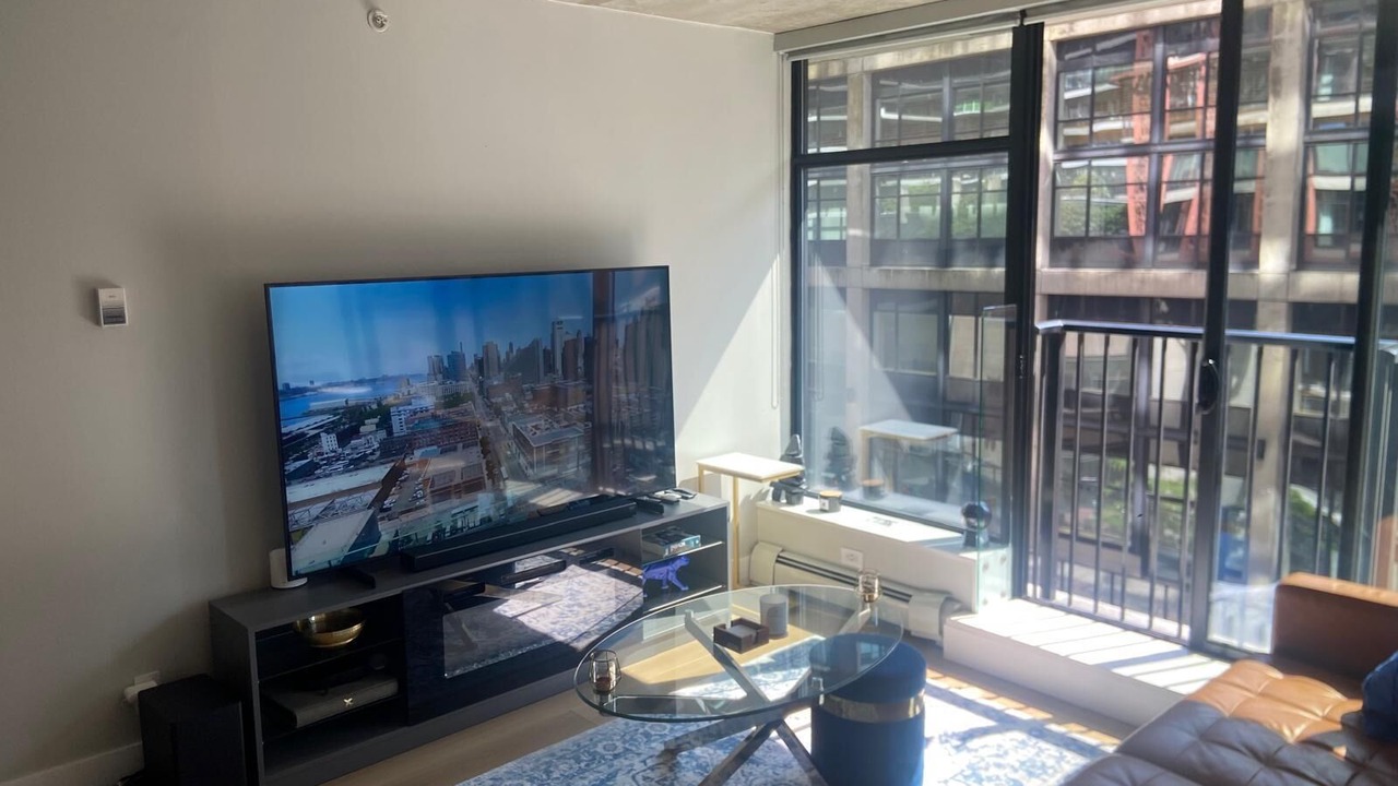 Photo of Livingroom in Gastown