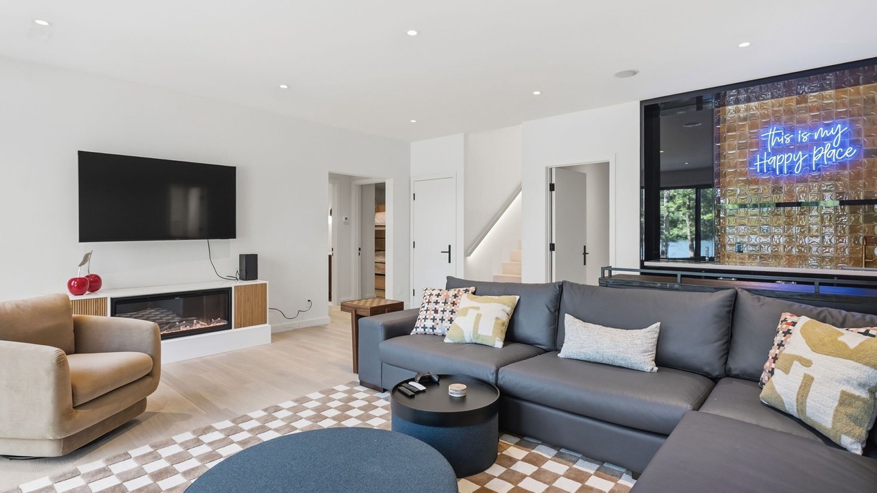 Photo of Livingroom in Huntsville