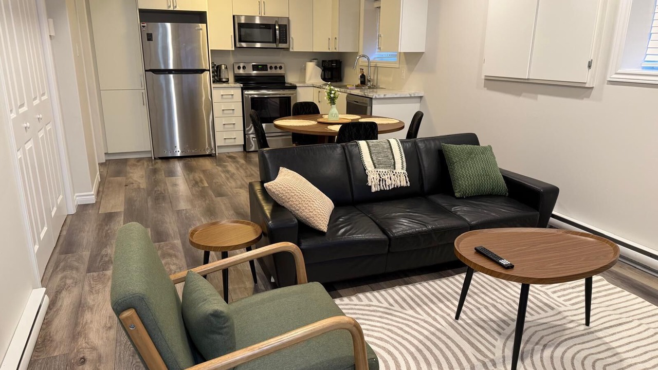 Photo of Livingroom in Terra Nova