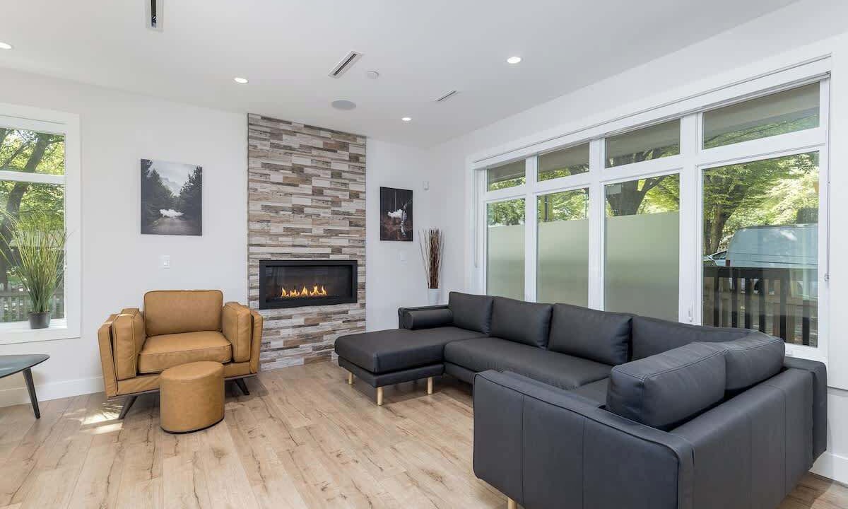 Photo of Livingroom in Riley Park