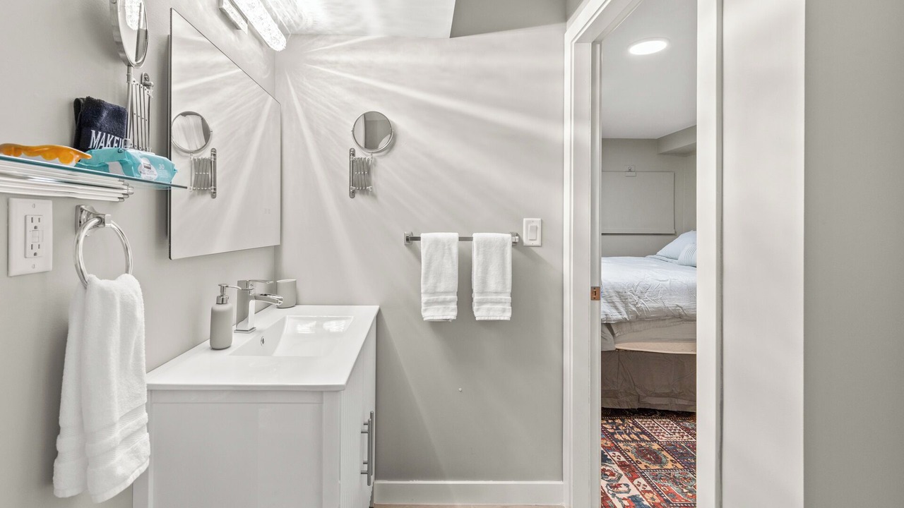 Photo of Bathroom in South Central