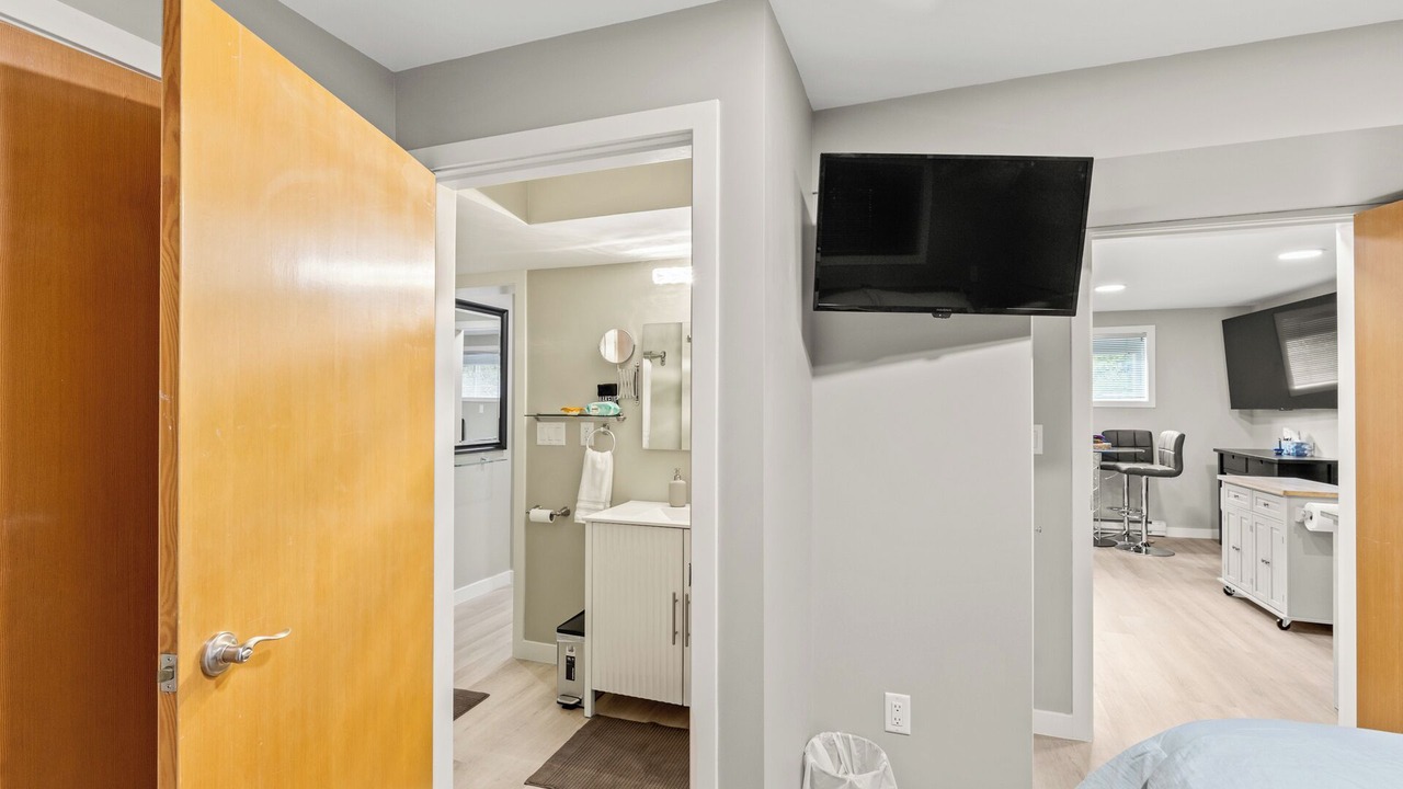 Photo of Bedroom in South Central