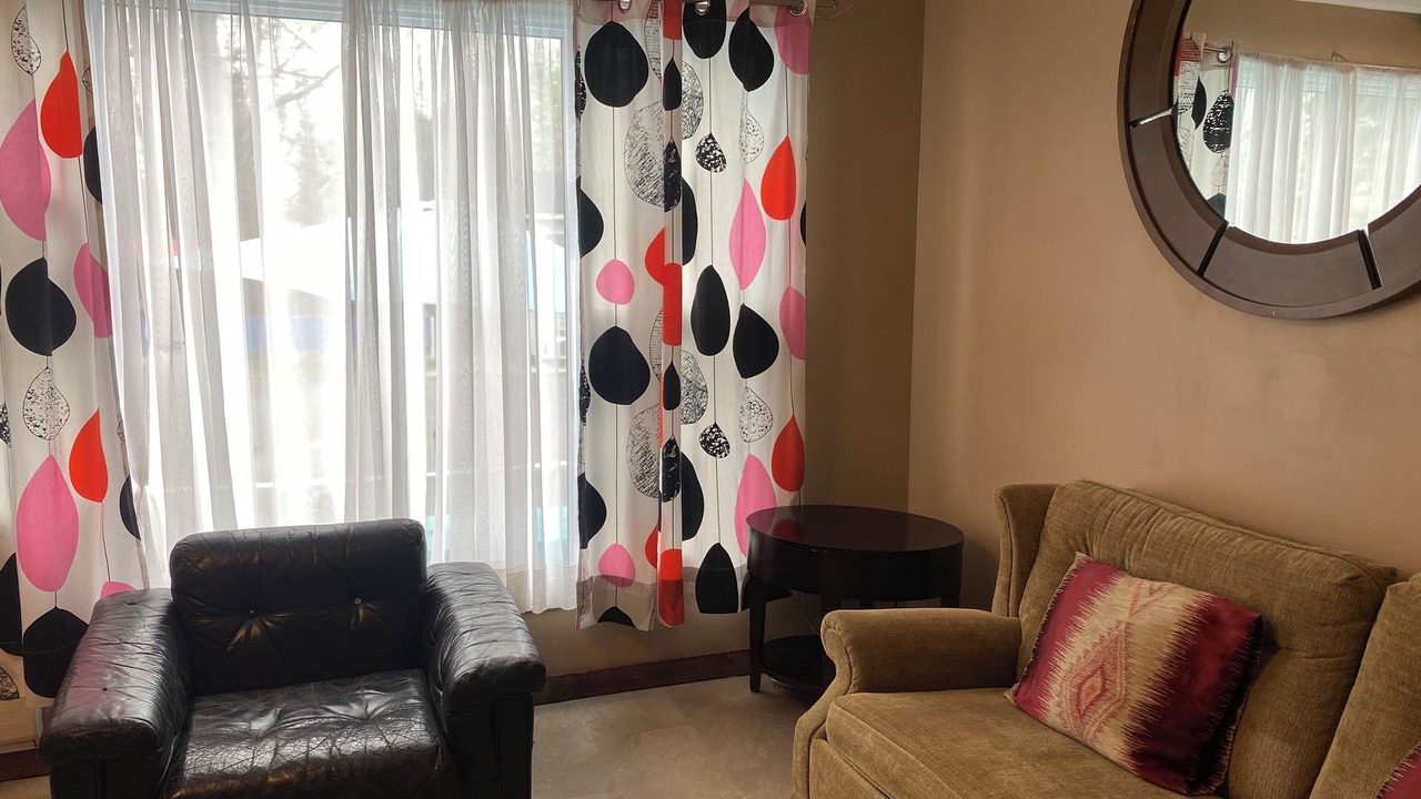 Photo of Livingroom in Wasaga Beach