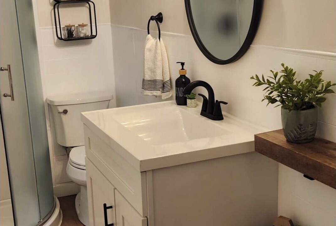 Photo of Bathroom in Georgian Bay