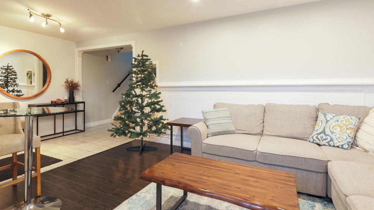 Photo of Livingroom in St. Catharines