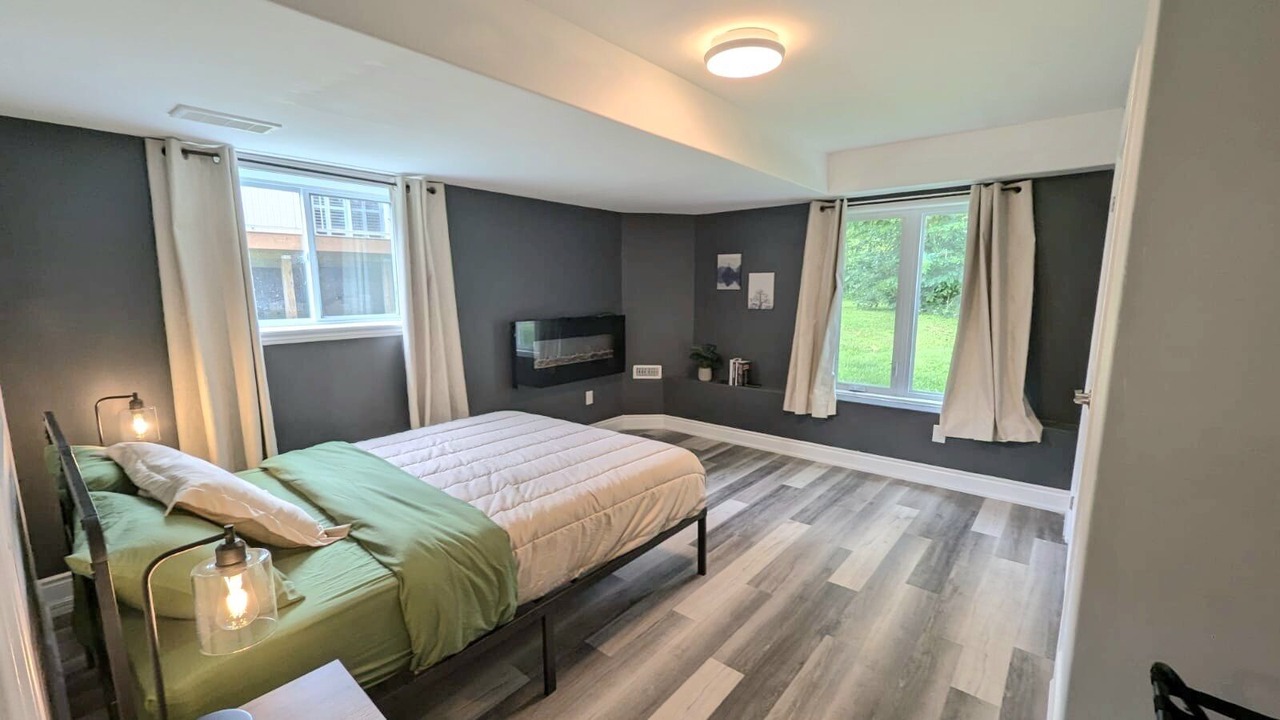 Photo of Bedroom in Port McNicoll