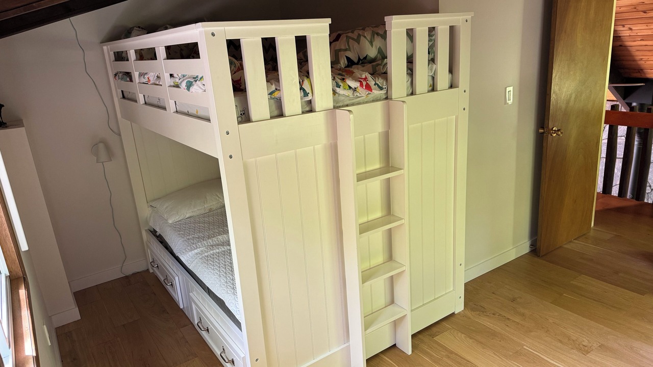 Photo of Bedroom in Lake of Bays