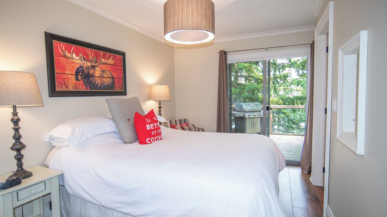 Photo of Bedroom in Port Carling