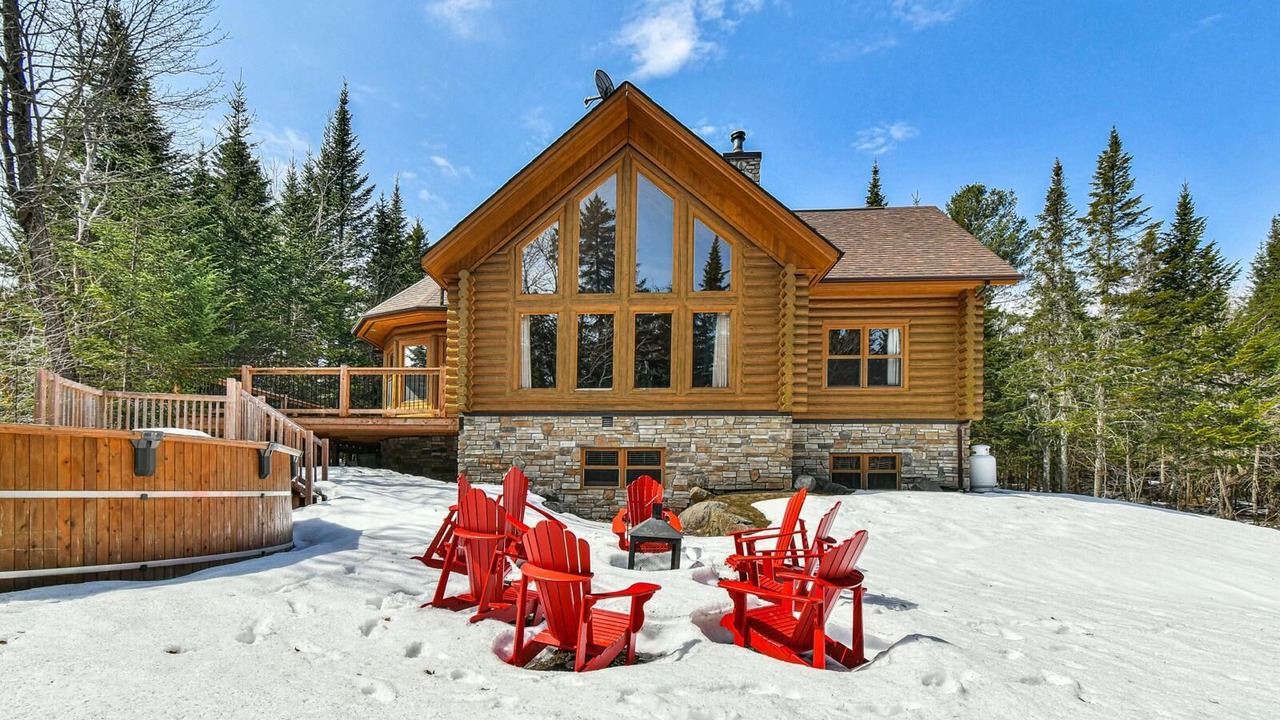 Photo of Patio Balcony in Fiddler Lake Resort