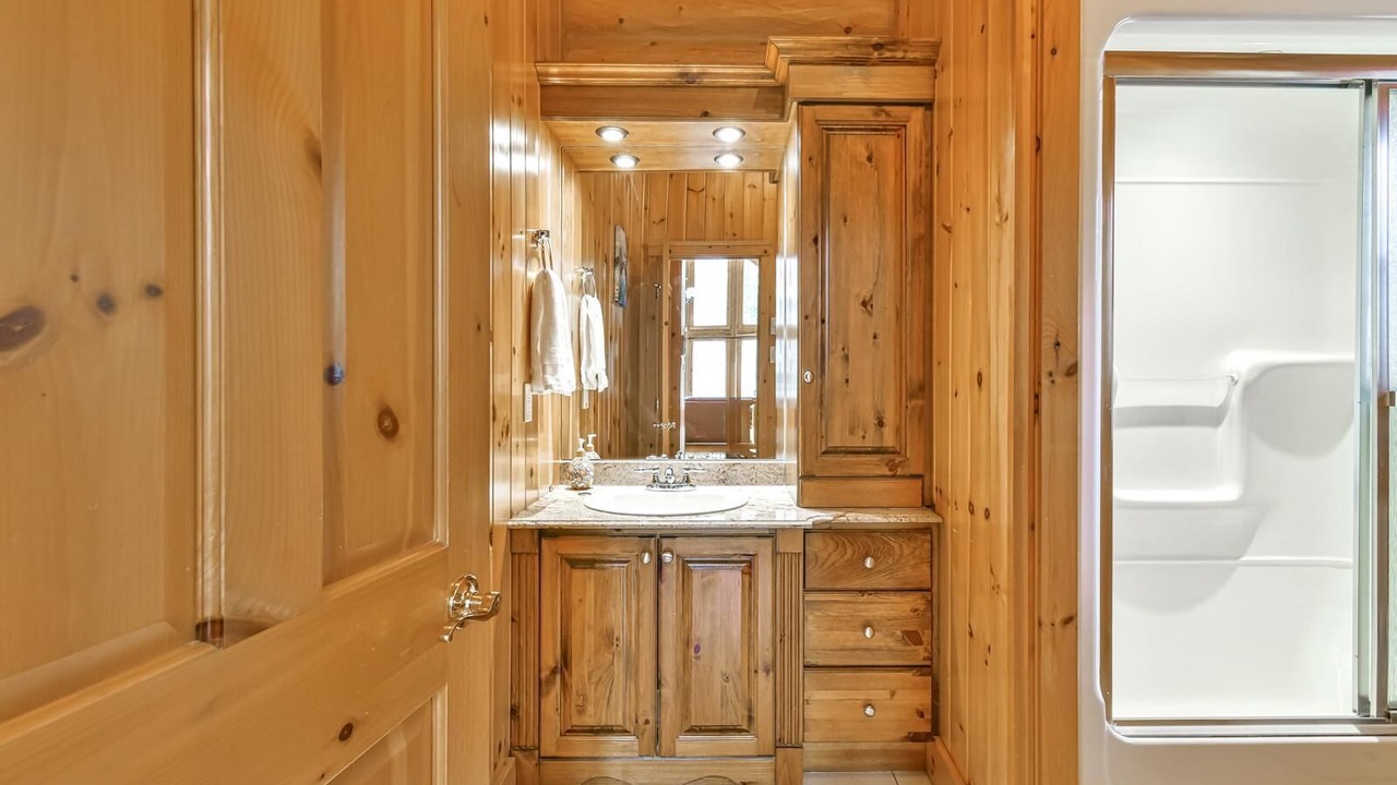Photo of Bathroom in Fiddler Lake Resort