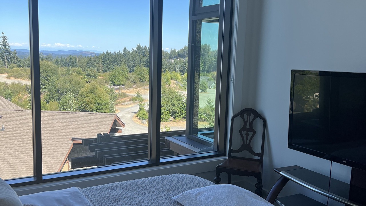 Photo of Bedroom in Bear Mountain Resort