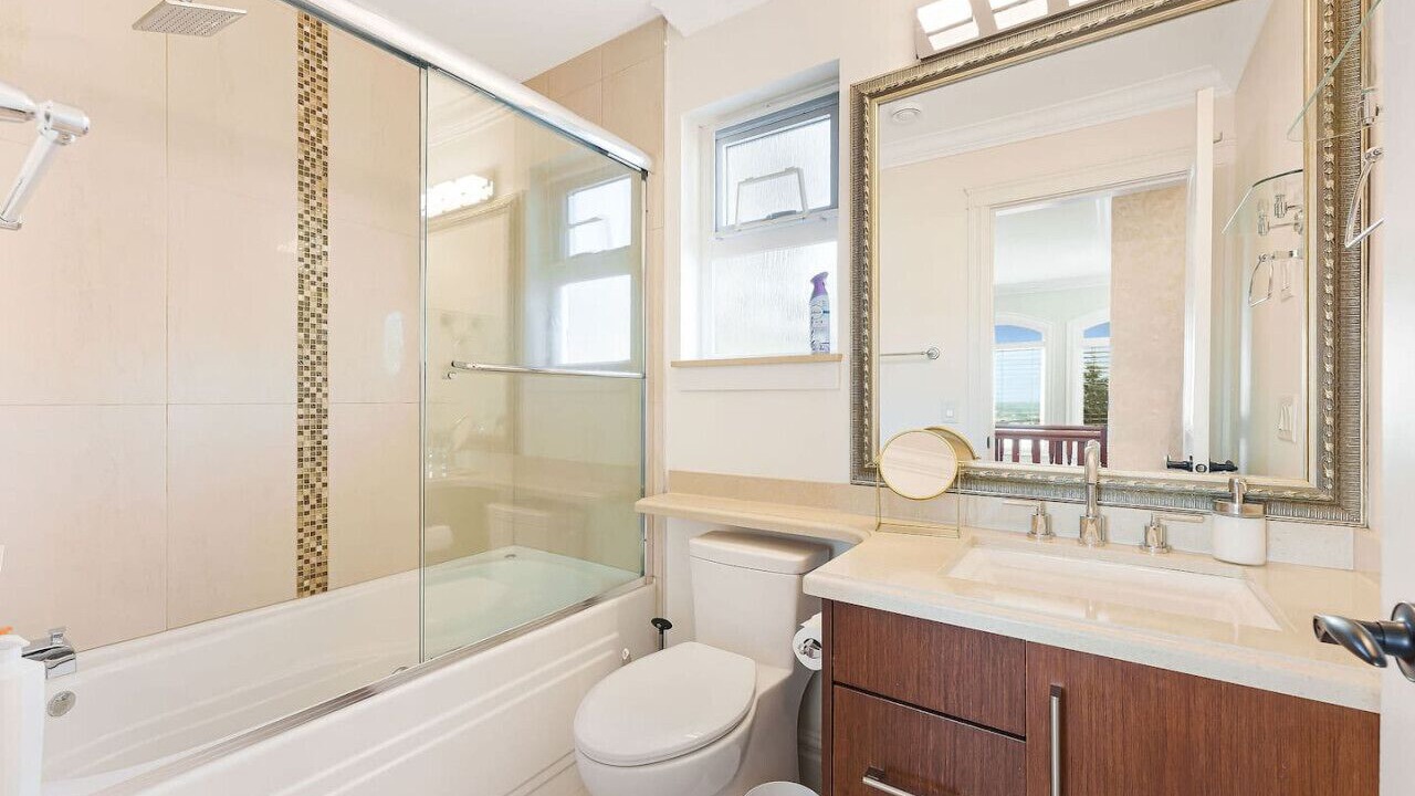 Photo of Bathroom in Fraserview