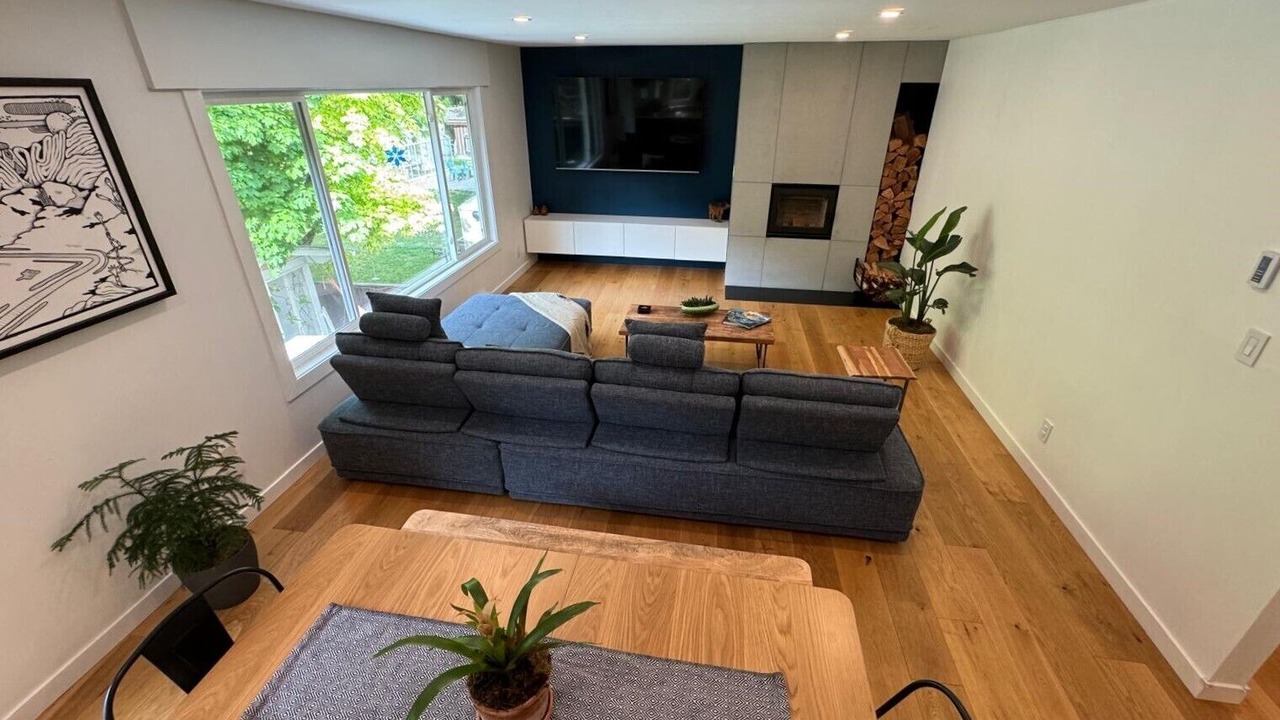 Photo of Livingroom in Brackendale