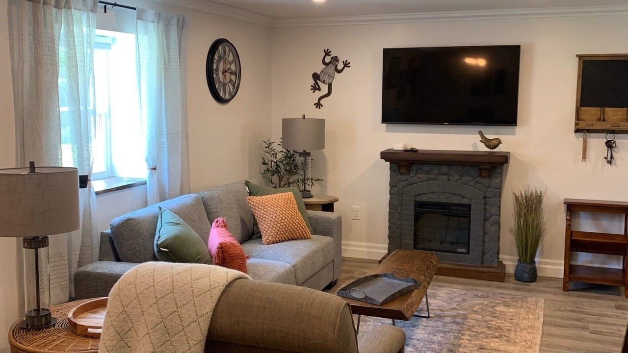 Photo of Livingroom in Trinity