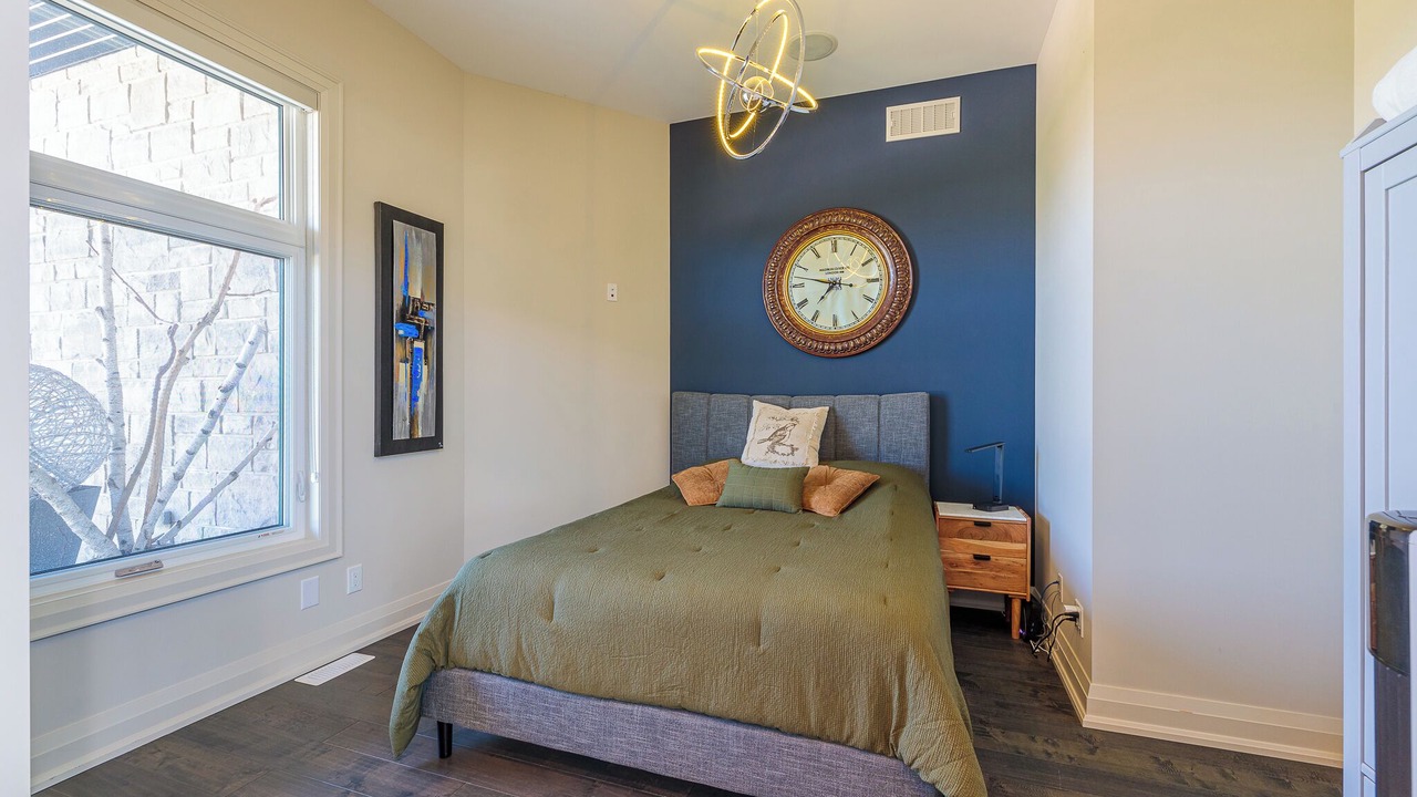 Photo of Bedroom in Niagara Falls