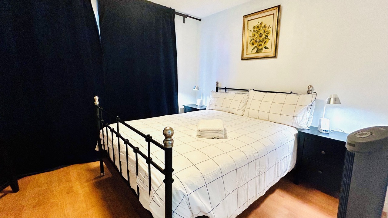 Photo of Bedroom in Fraserview